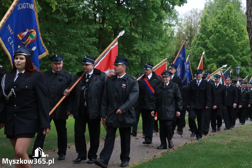 Fotorelacja: Pielgrzymka Rodzin Strażackich do Sanktuarium w Leśniowie