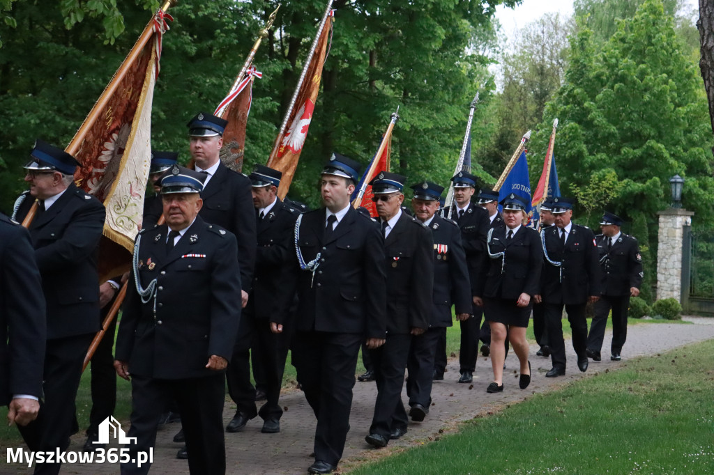 Fotorelacja: Pielgrzymka Rodzin Strażackich do Sanktuarium w Leśniowie