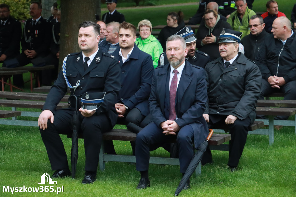 Fotorelacja: Pielgrzymka Rodzin Strażackich do Sanktuarium w Leśniowie