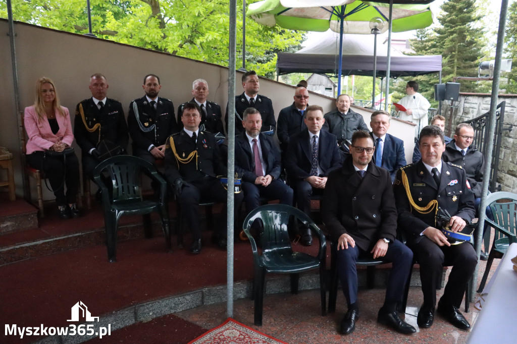 Fotorelacja: Pielgrzymka Rodzin Strażackich do Sanktuarium w Leśniowie
