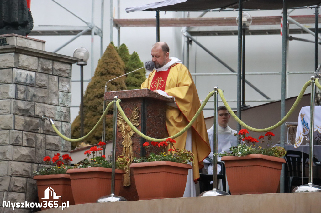 Fotorelacja: Pielgrzymka Rodzin Strażackich do Sanktuarium w Leśniowie