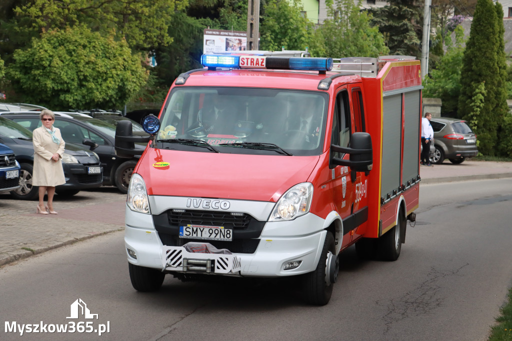 Fotorelacja: Pielgrzymka Rodzin Strażackich do Sanktuarium w Leśniowie