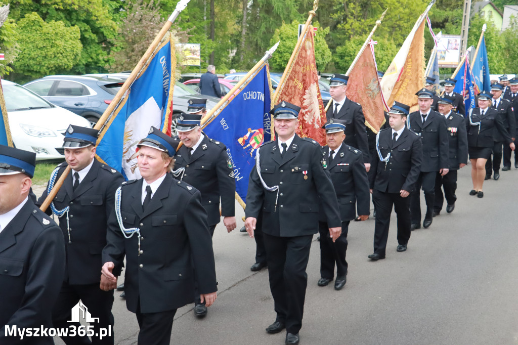 Fotorelacja: Pielgrzymka Rodzin Strażackich do Sanktuarium w Leśniowie