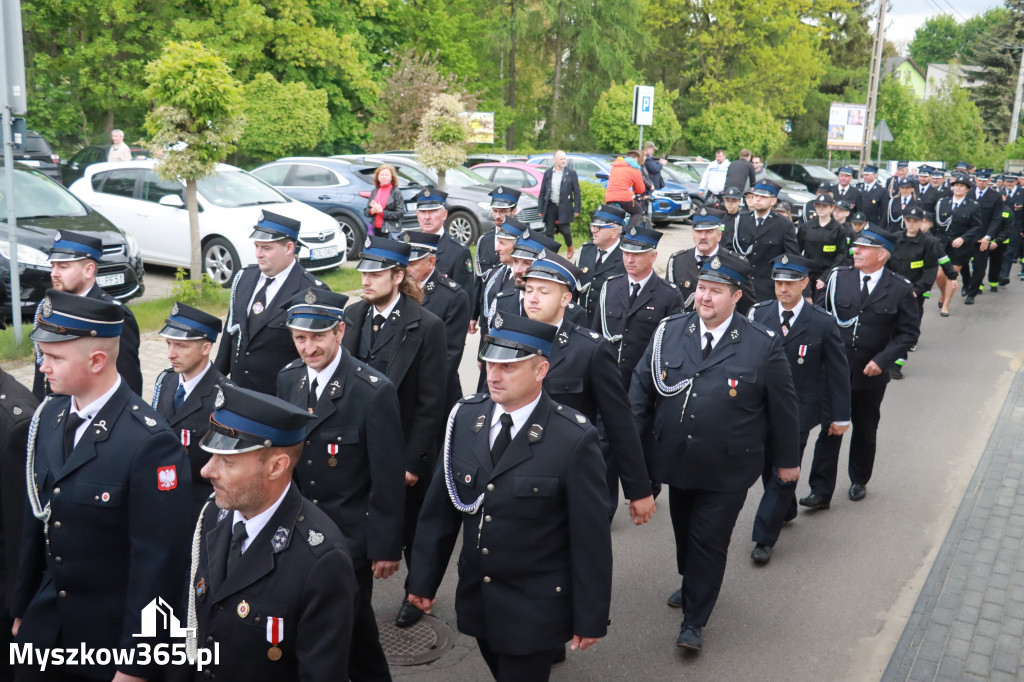 Fotorelacja: Pielgrzymka Rodzin Strażackich do Sanktuarium w Leśniowie
