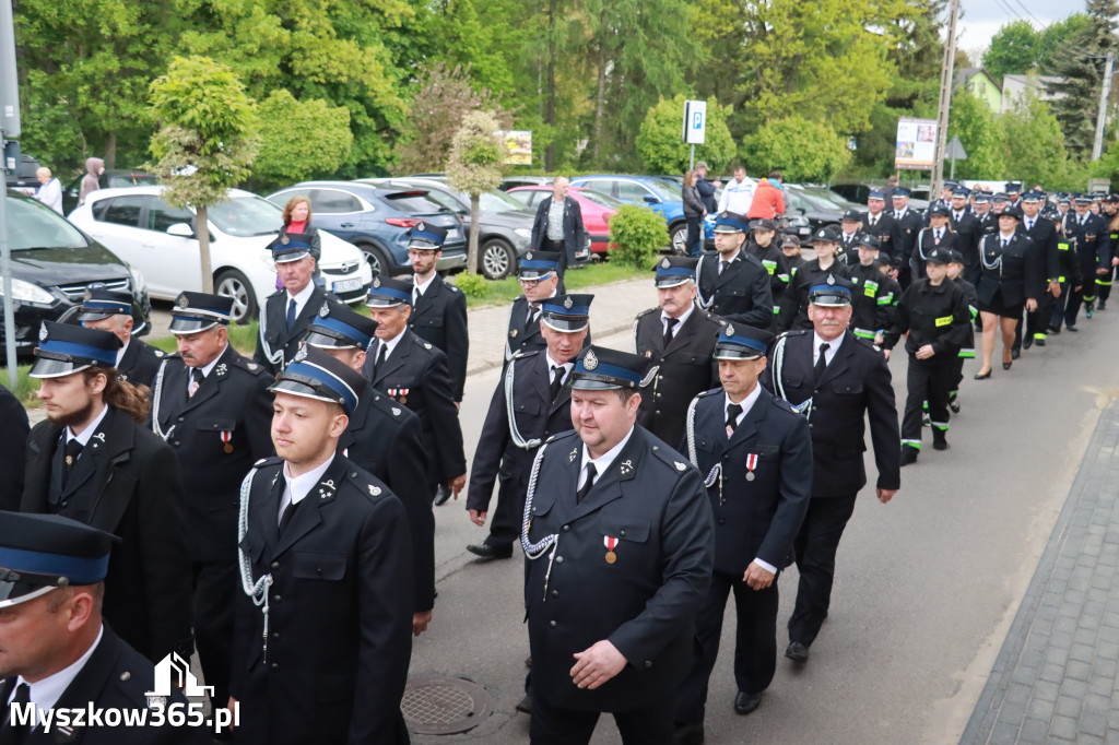 Fotorelacja: Pielgrzymka Rodzin Strażackich do Sanktuarium w Leśniowie