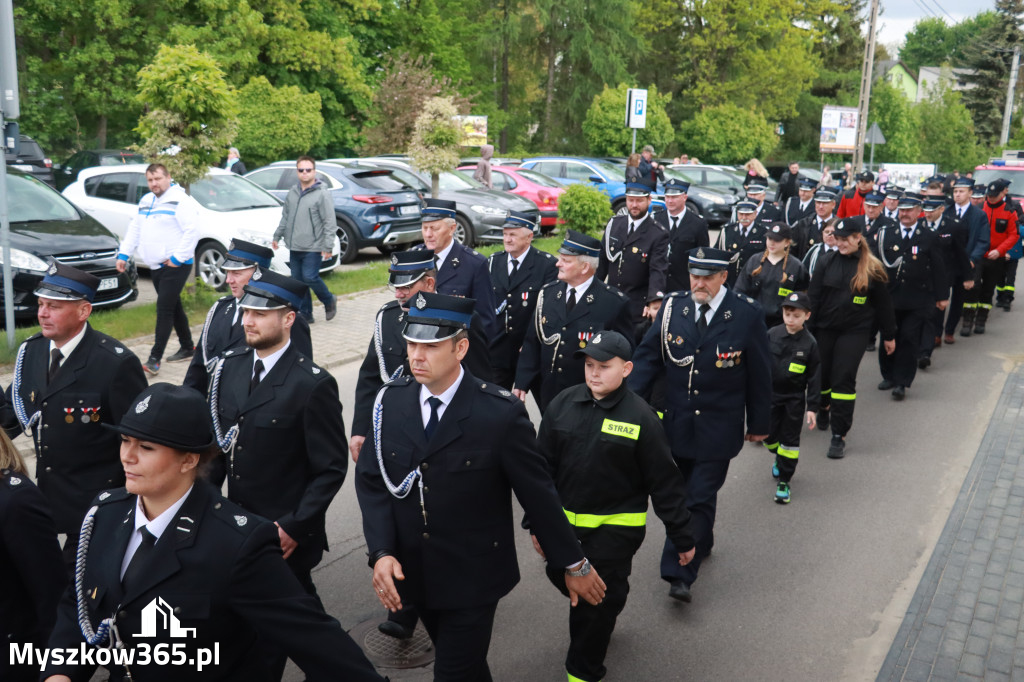 Fotorelacja: Pielgrzymka Rodzin Strażackich do Sanktuarium w Leśniowie