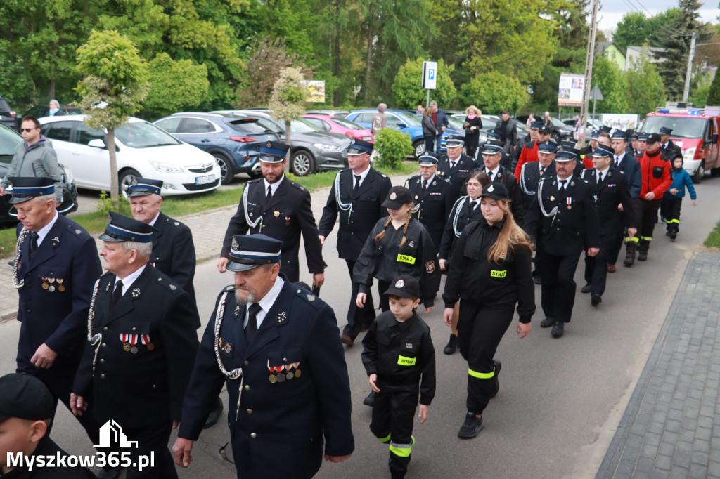 Fotorelacja: Pielgrzymka Rodzin Strażackich do Sanktuarium w Leśniowie
