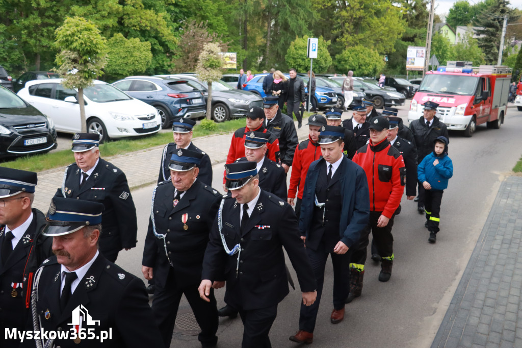 Fotorelacja: Pielgrzymka Rodzin Strażackich do Sanktuarium w Leśniowie