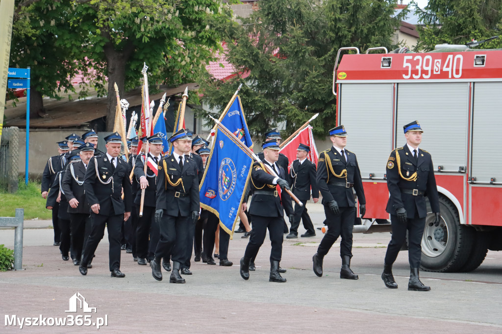 Fotorelacja: Pielgrzymka Rodzin Strażackich do Sanktuarium w Leśniowie