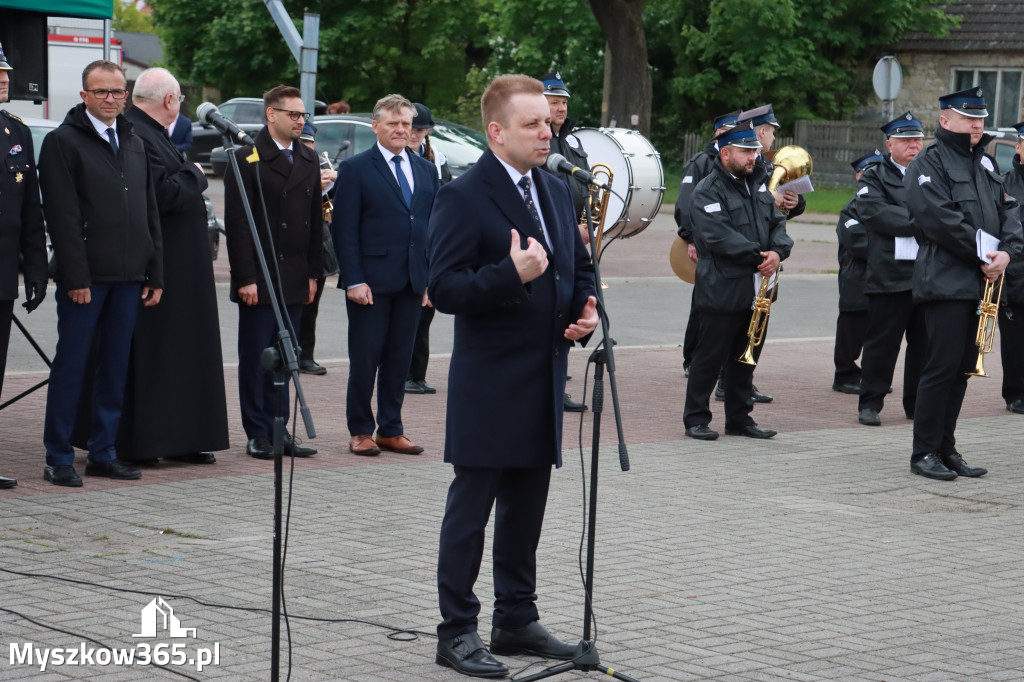 Fotorelacja: Pielgrzymka Rodzin Strażackich do Sanktuarium w Leśniowie