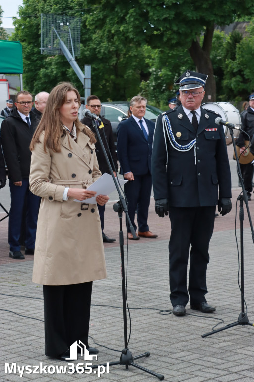 Fotorelacja: Pielgrzymka Rodzin Strażackich do Sanktuarium w Leśniowie