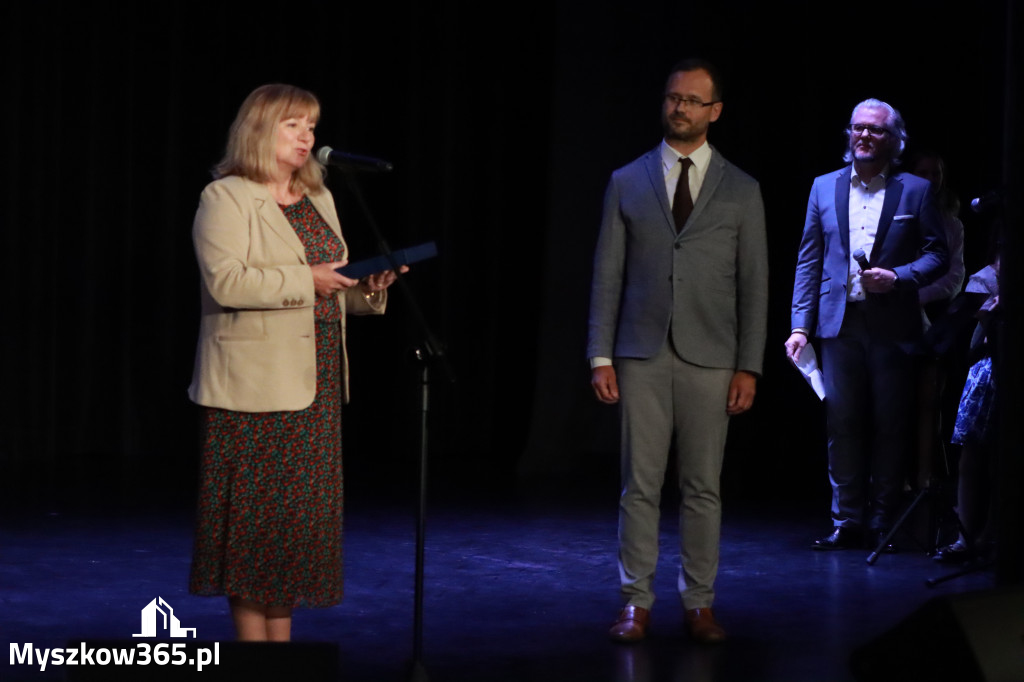 Fotorelacja: Koncert Jubileuszowy Szkoły Muzycznej w Myszkowie