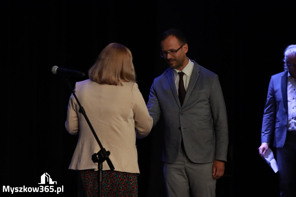 Fotorelacja: Koncert Jubileuszowy Szkoły Muzycznej w Myszkowie