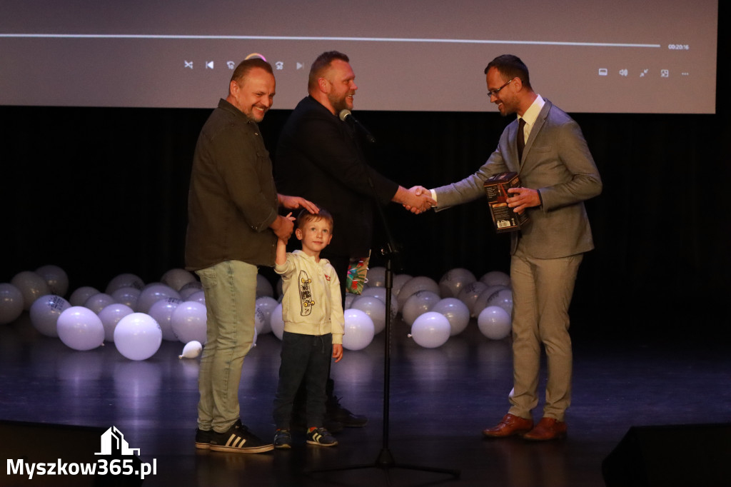 Fotorelacja: Koncert Jubileuszowy Szkoły Muzycznej w Myszkowie