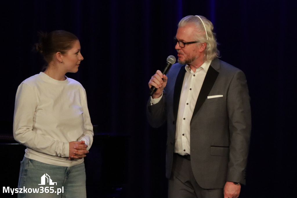 Fotorelacja: Koncert Jubileuszowy Szkoły Muzycznej w Myszkowie