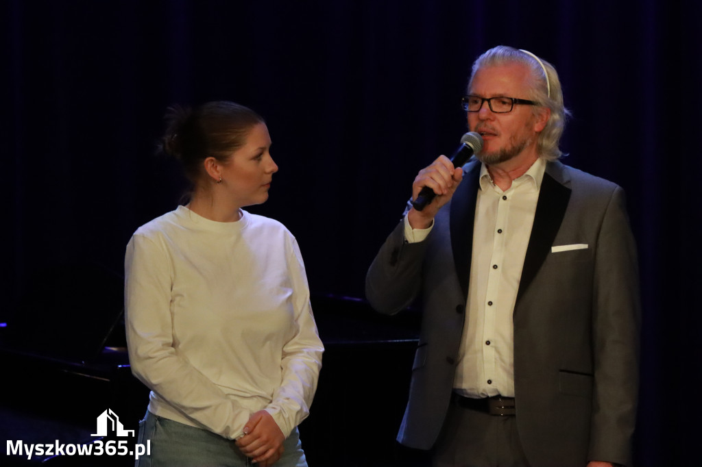 Fotorelacja: Koncert Jubileuszowy Szkoły Muzycznej w Myszkowie