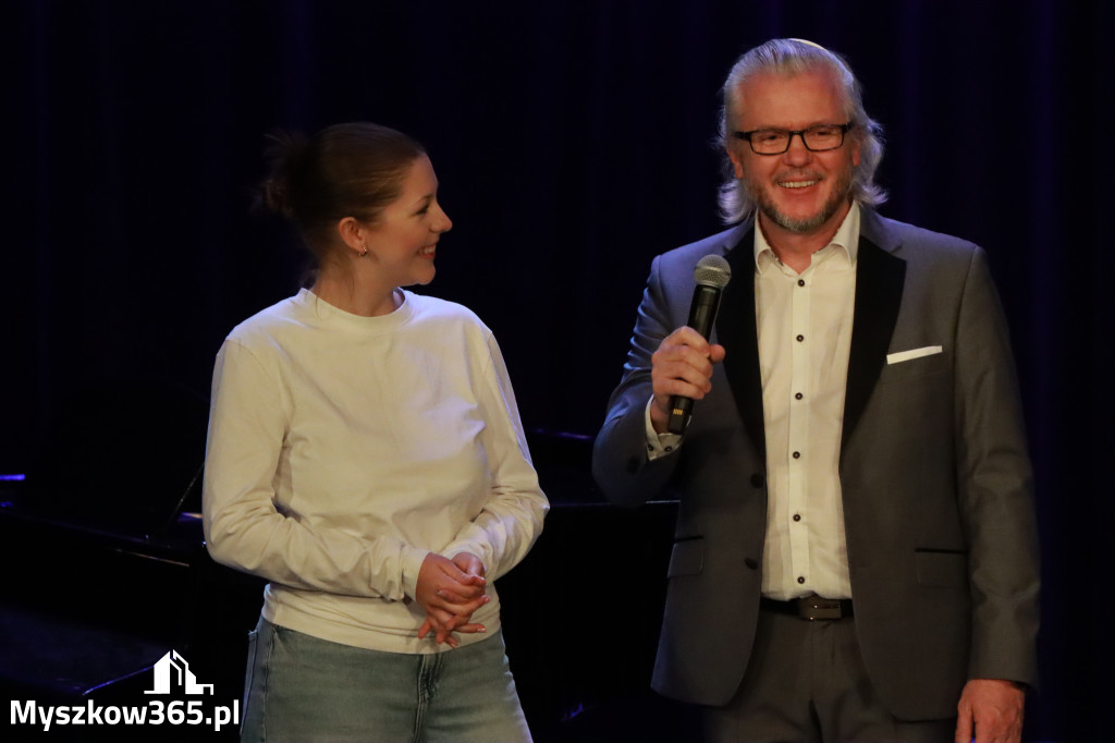 Fotorelacja: Koncert Jubileuszowy Szkoły Muzycznej w Myszkowie