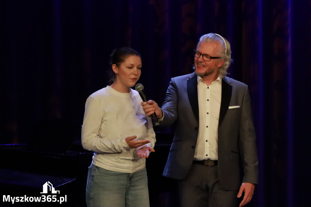 Fotorelacja: Koncert Jubileuszowy Szkoły Muzycznej w Myszkowie