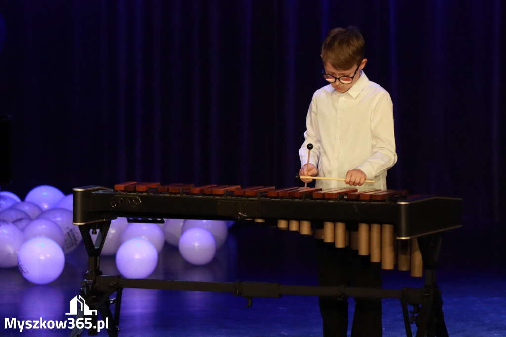 Fotorelacja: Koncert Jubileuszowy Szkoły Muzycznej w Myszkowie