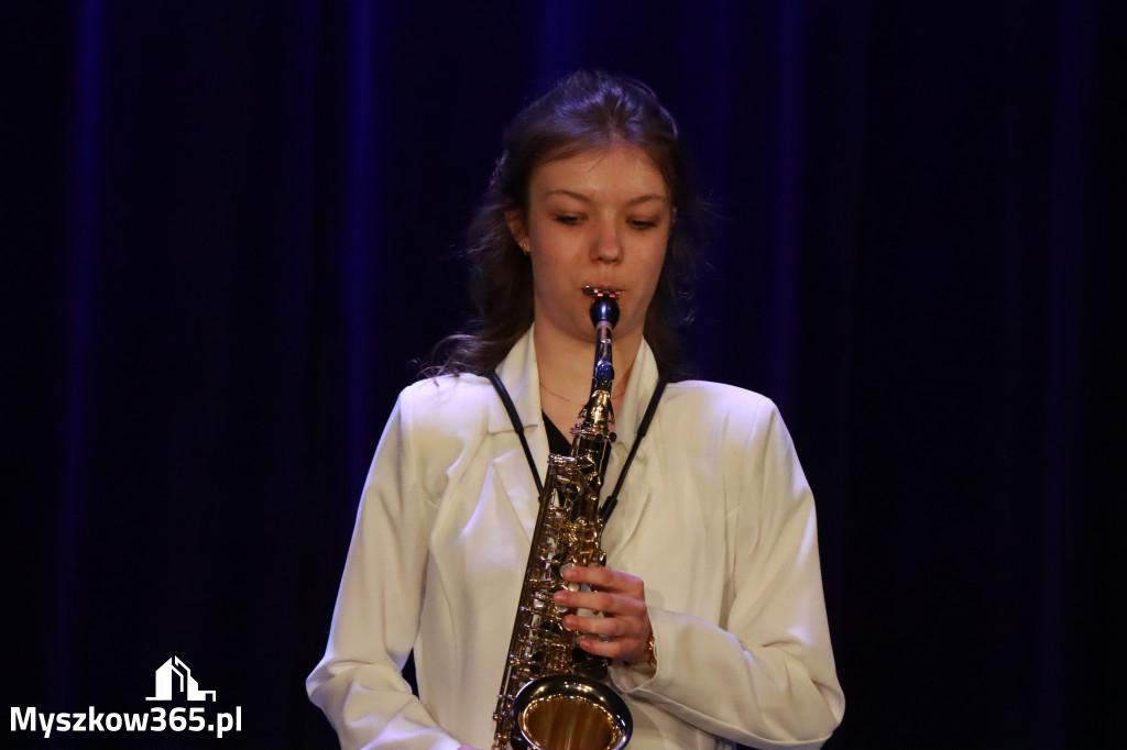 Fotorelacja: Koncert Jubileuszowy Szkoły Muzycznej w Myszkowie