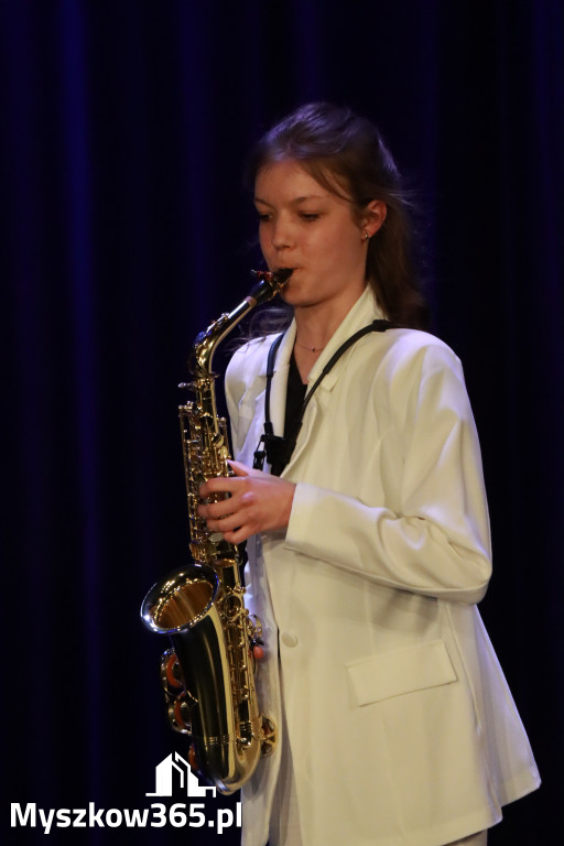 Fotorelacja: Koncert Jubileuszowy Szkoły Muzycznej w Myszkowie
