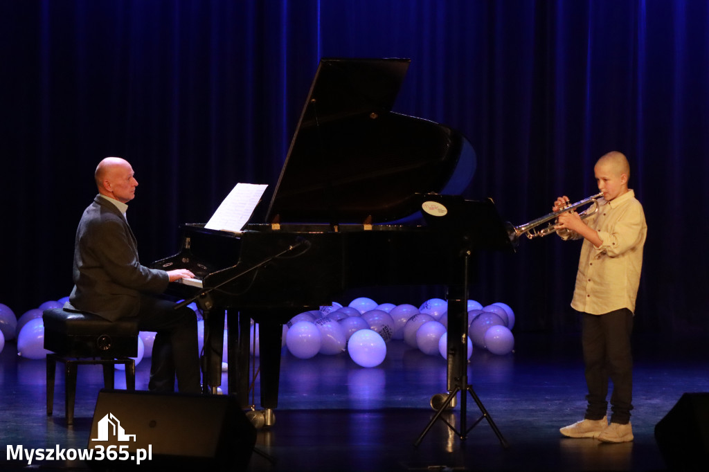 Fotorelacja: Koncert Jubileuszowy Szkoły Muzycznej w Myszkowie