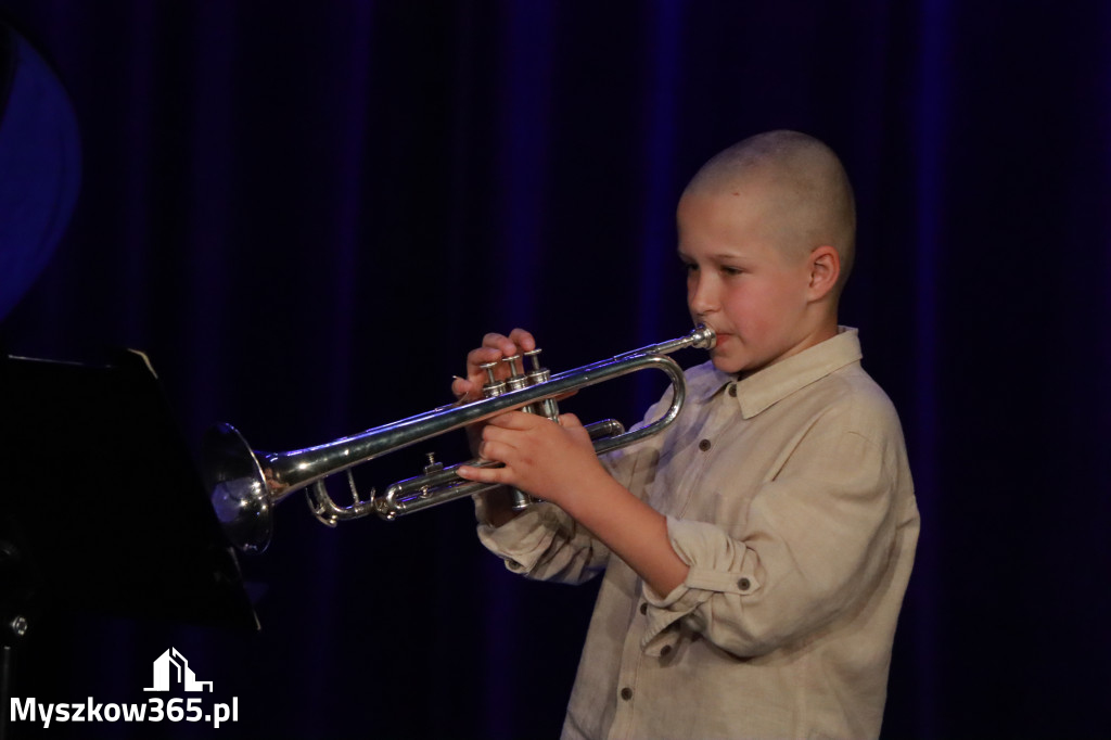 Fotorelacja: Koncert Jubileuszowy Szkoły Muzycznej w Myszkowie