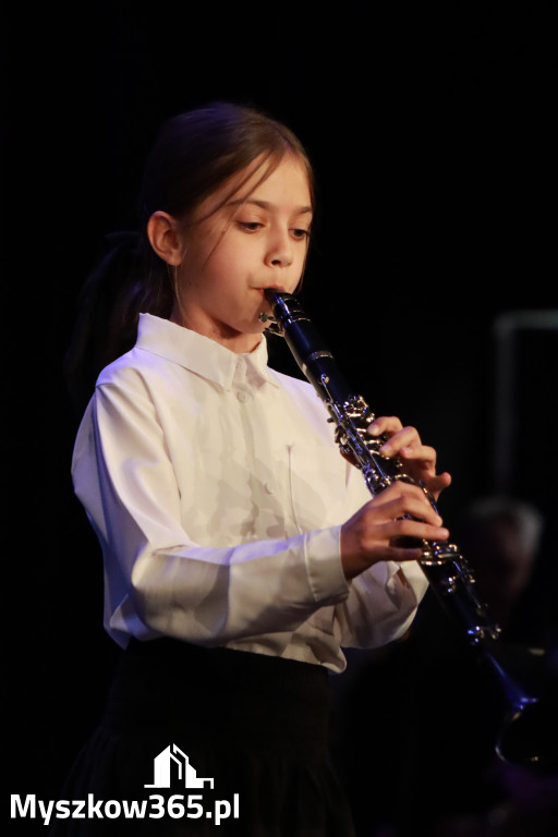 Fotorelacja: Koncert Jubileuszowy Szkoły Muzycznej w Myszkowie