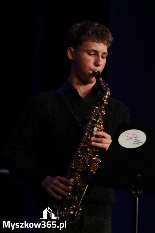 Fotorelacja: Koncert Jubileuszowy Szkoły Muzycznej w Myszkowie