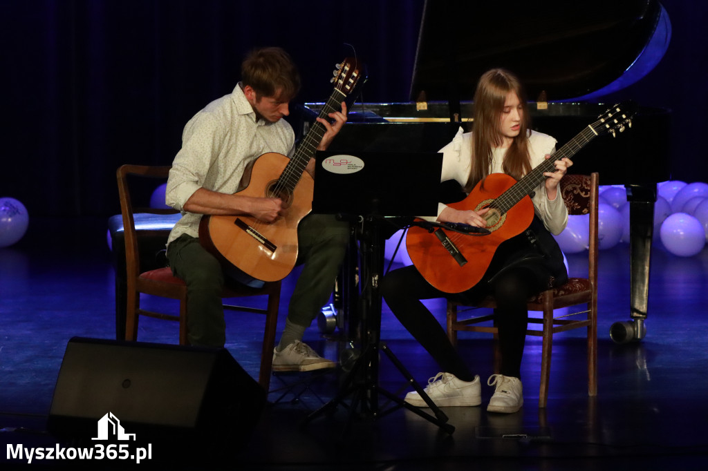 Fotorelacja: Koncert Jubileuszowy Szkoły Muzycznej w Myszkowie