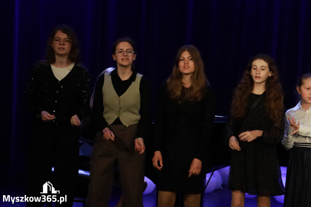 Fotorelacja: Koncert Jubileuszowy Szkoły Muzycznej w Myszkowie
