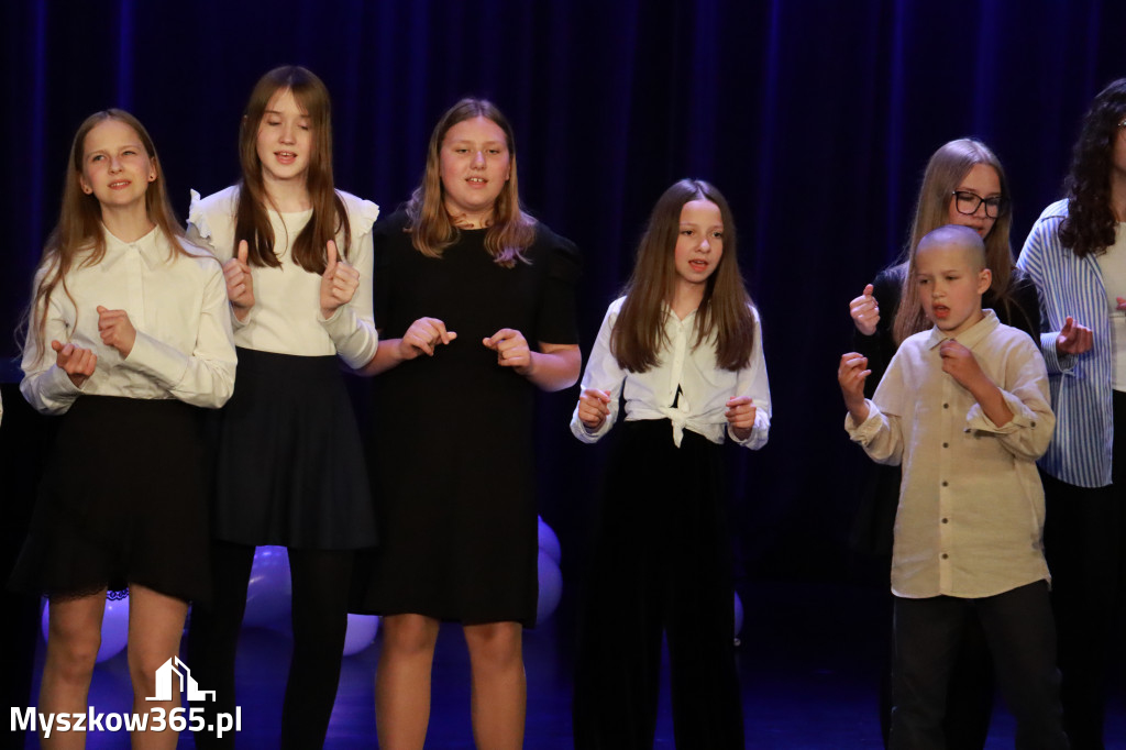 Fotorelacja: Koncert Jubileuszowy Szkoły Muzycznej w Myszkowie