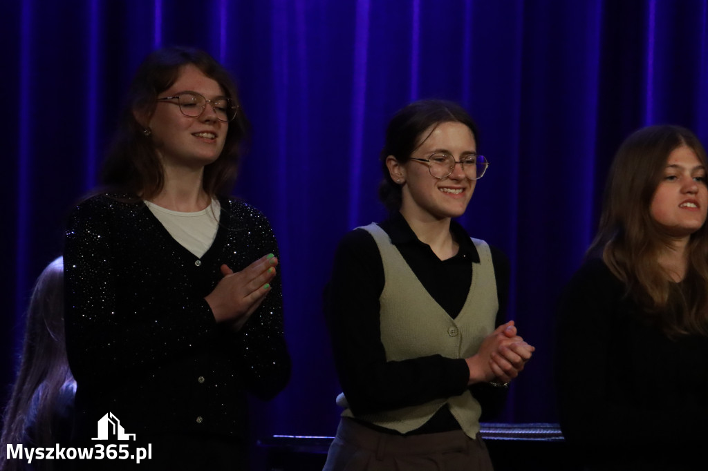 Fotorelacja: Koncert Jubileuszowy Szkoły Muzycznej w Myszkowie