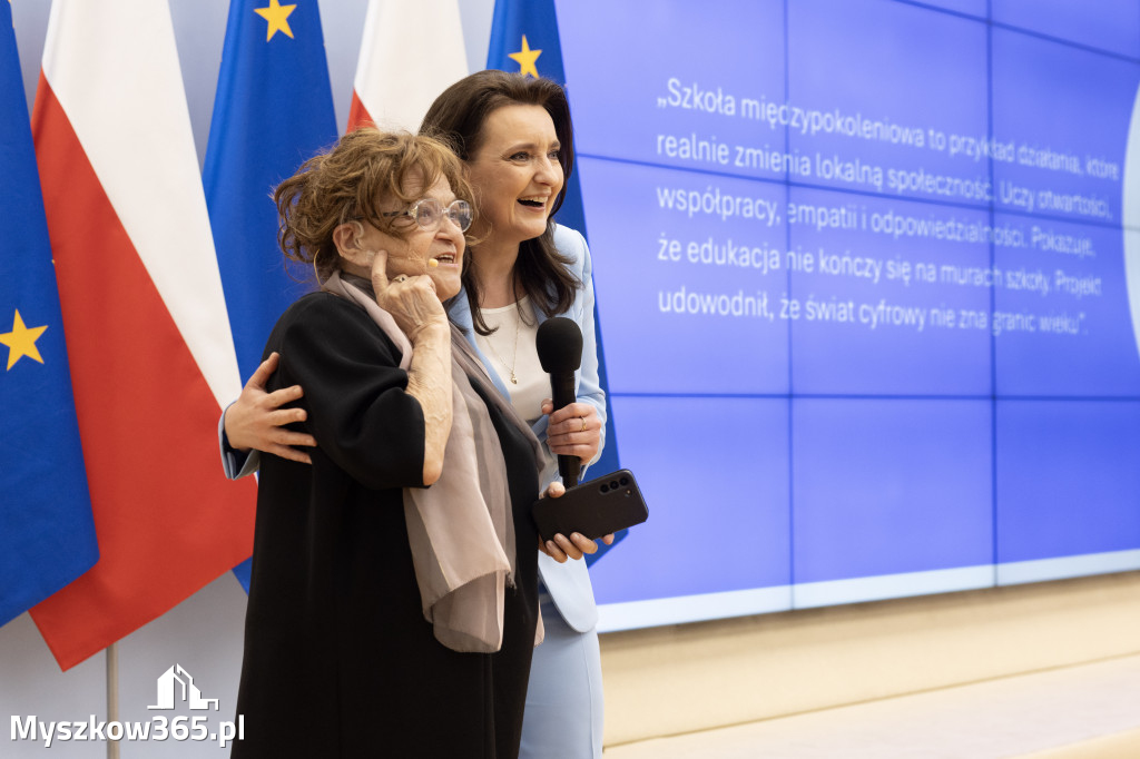 Fotorelacja: Sukces Koziegłów - Projekt SZKOŁA MIĘDZYPOKOLENIOWA