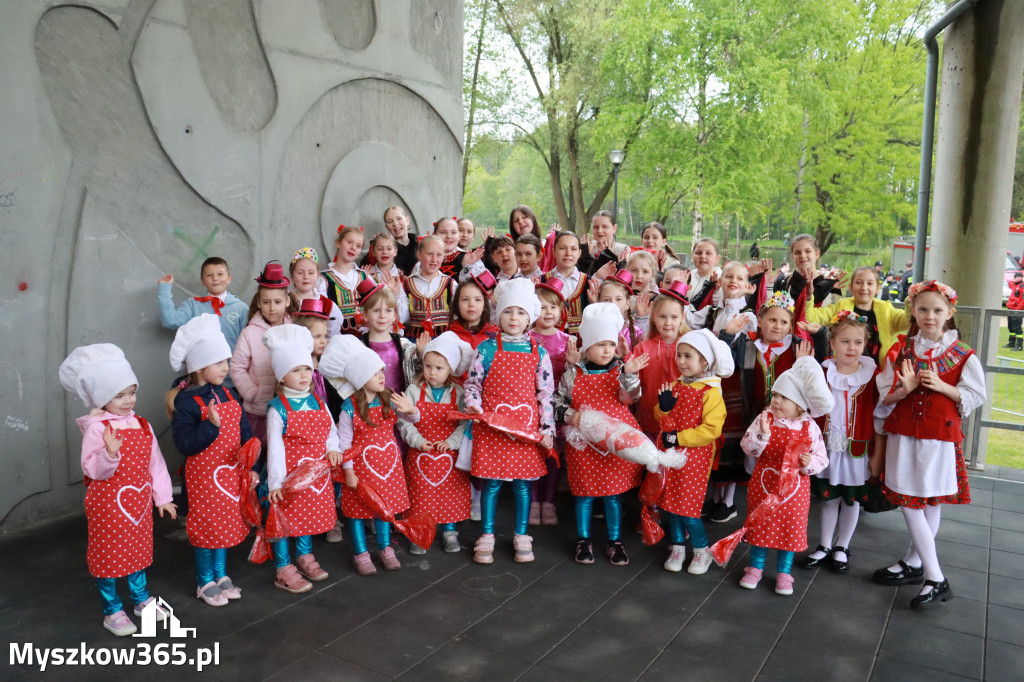 Fotorelacja: VII Familijny Bieg z Książką w Myszkowie