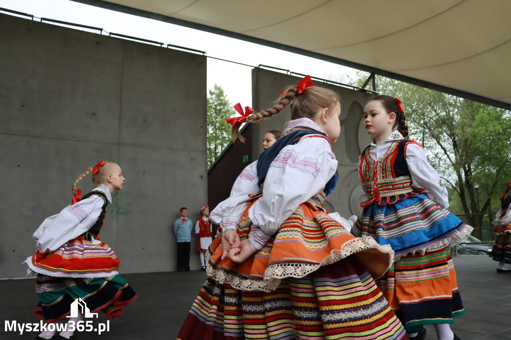 Fotorelacja: VII Familijny Bieg z Książką w Myszkowie