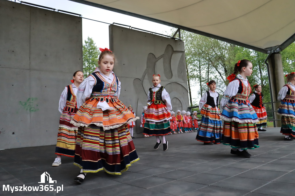 Fotorelacja: VII Familijny Bieg z Książką w Myszkowie