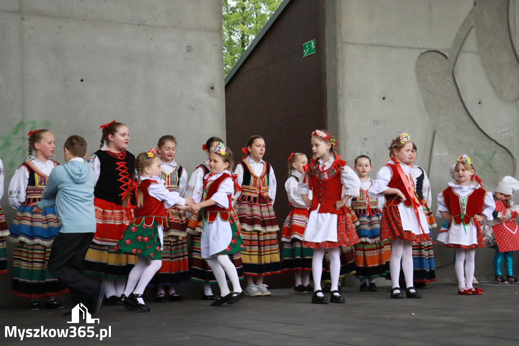 Fotorelacja: VII Familijny Bieg z Książką w Myszkowie