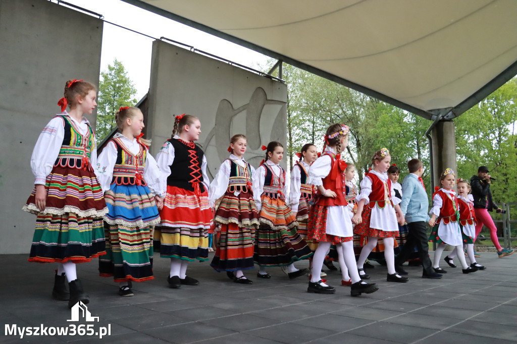 Fotorelacja: VII Familijny Bieg z Książką w Myszkowie