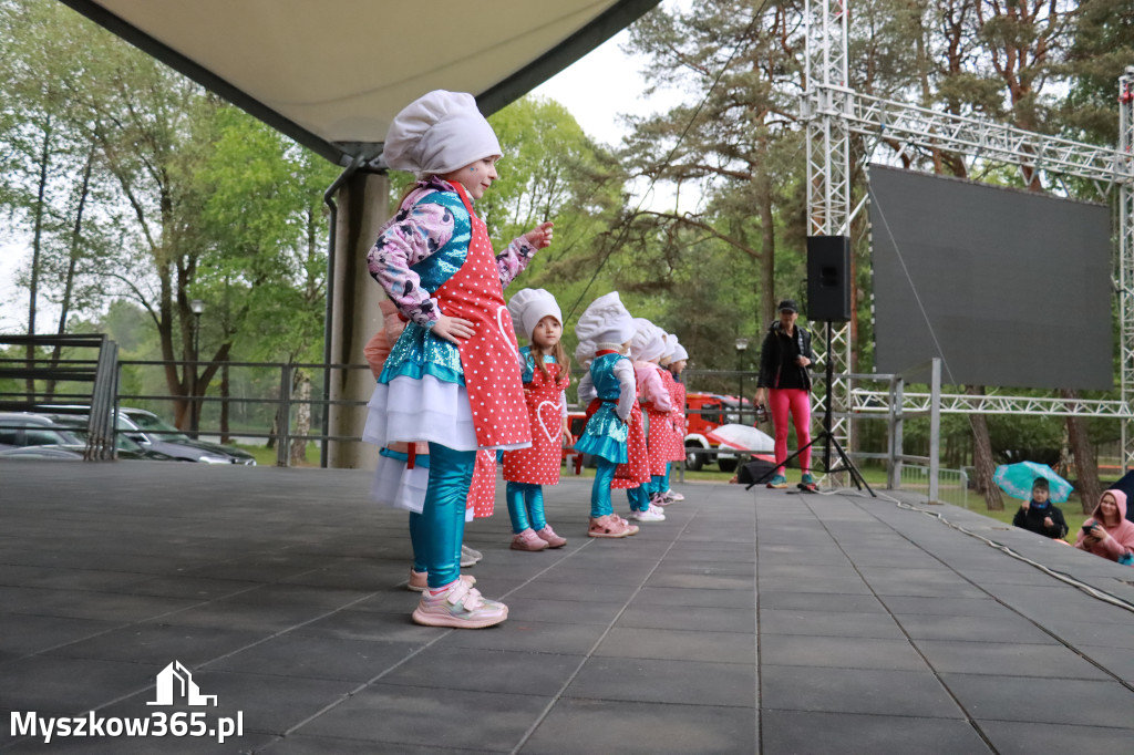 Fotorelacja: VII Familijny Bieg z Książką w Myszkowie