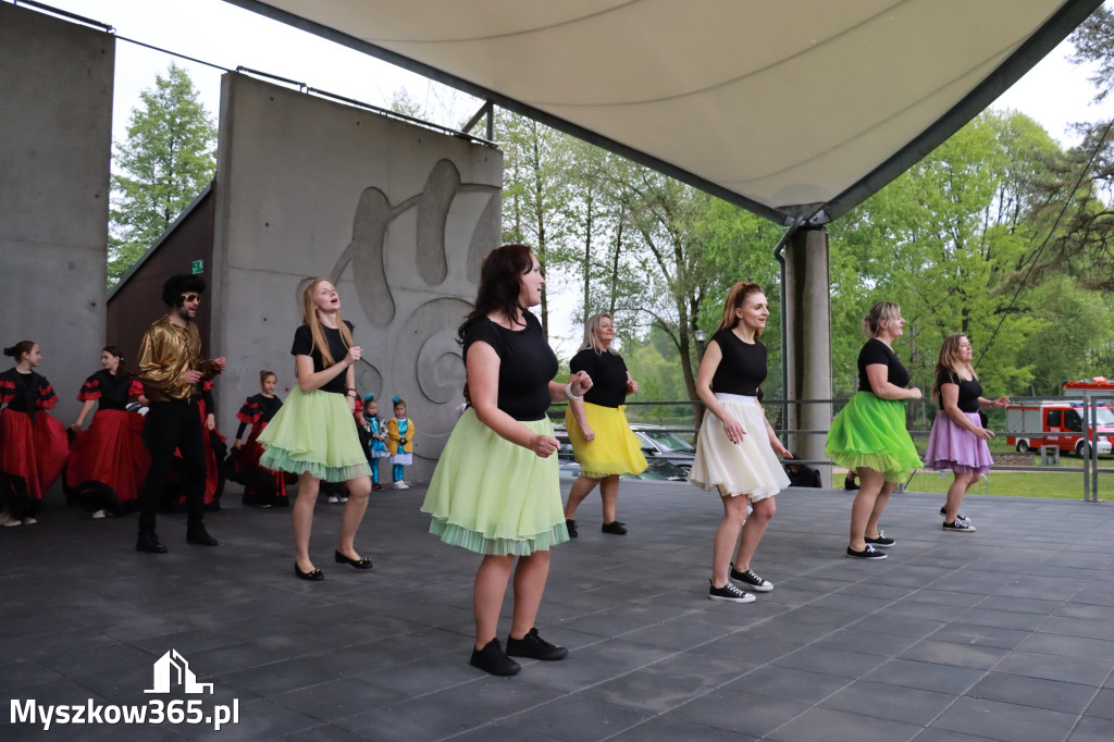 Fotorelacja: VII Familijny Bieg z Książką w Myszkowie