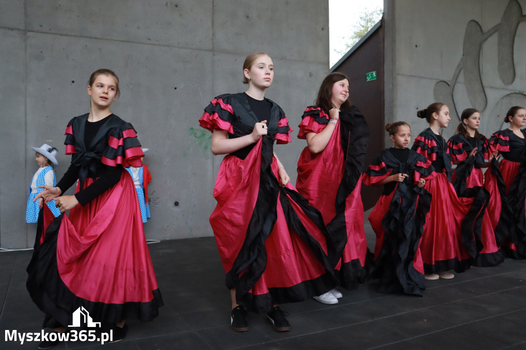 Fotorelacja: VII Familijny Bieg z Książką w Myszkowie