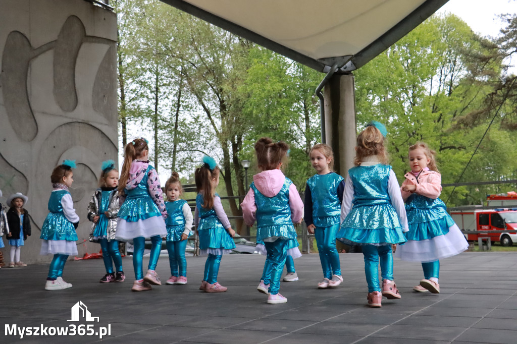 Fotorelacja: VII Familijny Bieg z Książką w Myszkowie