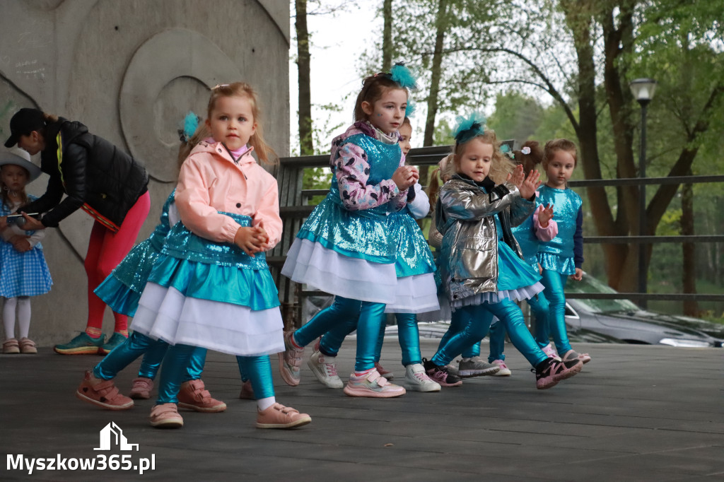 Fotorelacja: VII Familijny Bieg z Książką w Myszkowie