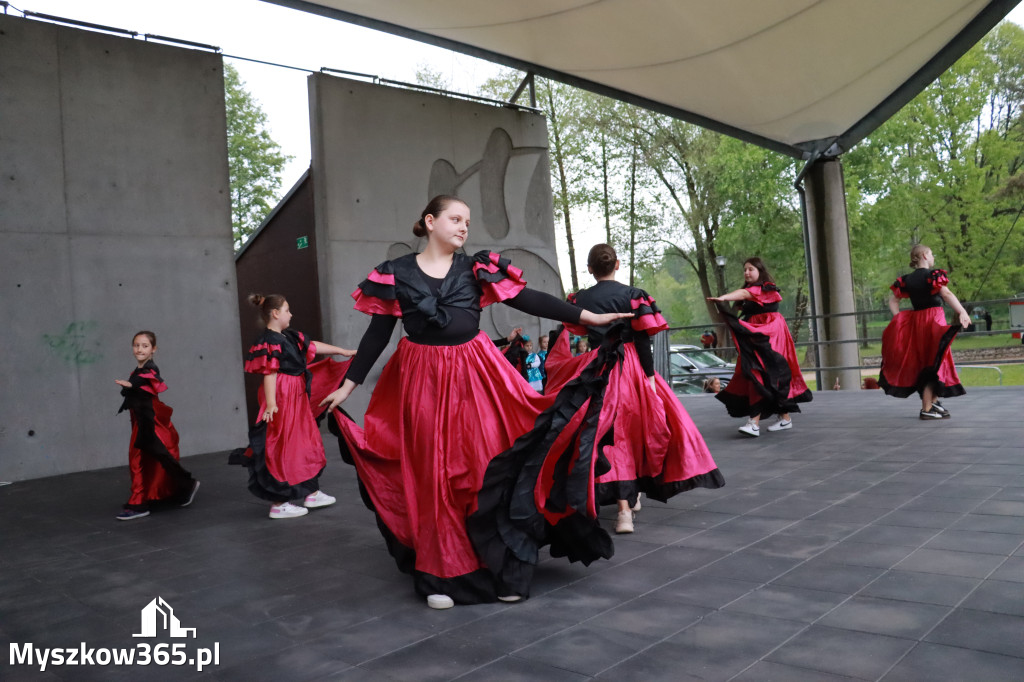 Fotorelacja: VII Familijny Bieg z Książką w Myszkowie