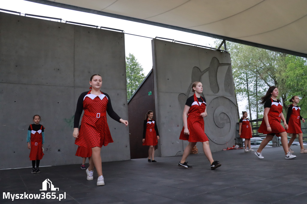 Fotorelacja: VII Familijny Bieg z Książką w Myszkowie