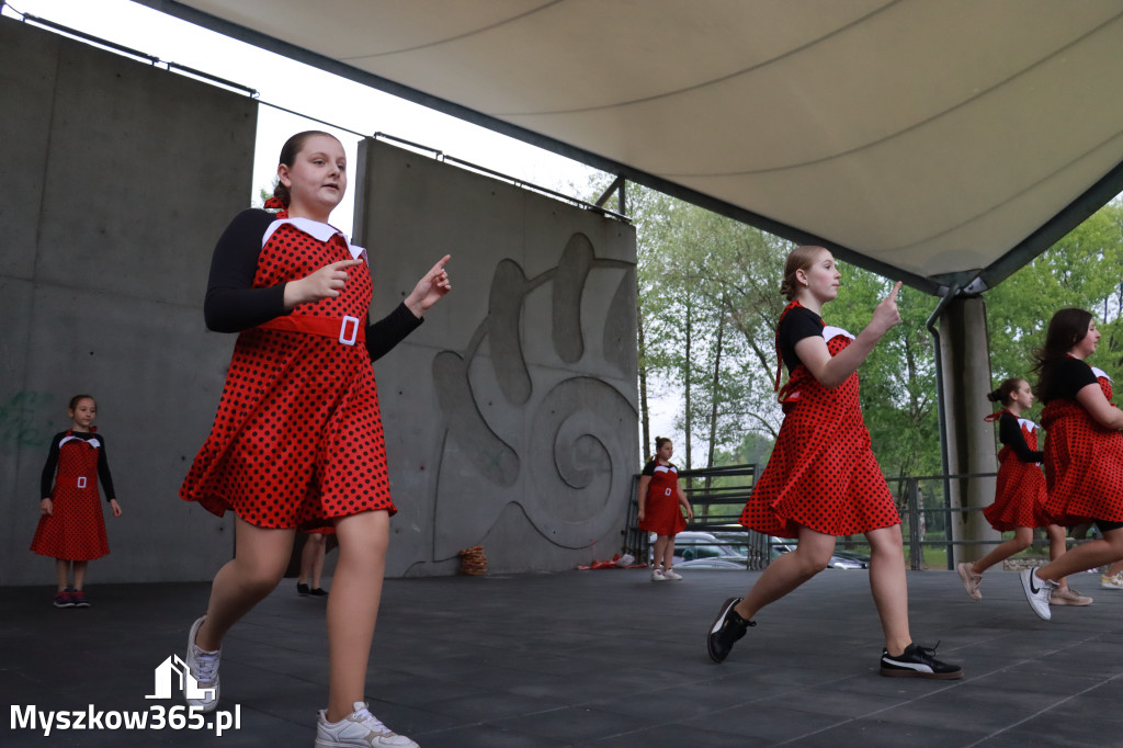 Fotorelacja: VII Familijny Bieg z Książką w Myszkowie