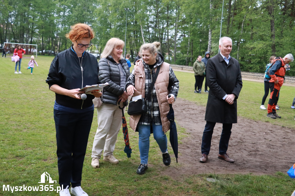 Fotorelacja: VII Familijny Bieg z Książką w Myszkowie