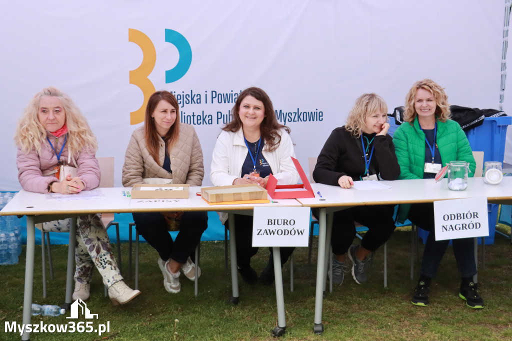 Fotorelacja: VII Familijny Bieg z Książką w Myszkowie