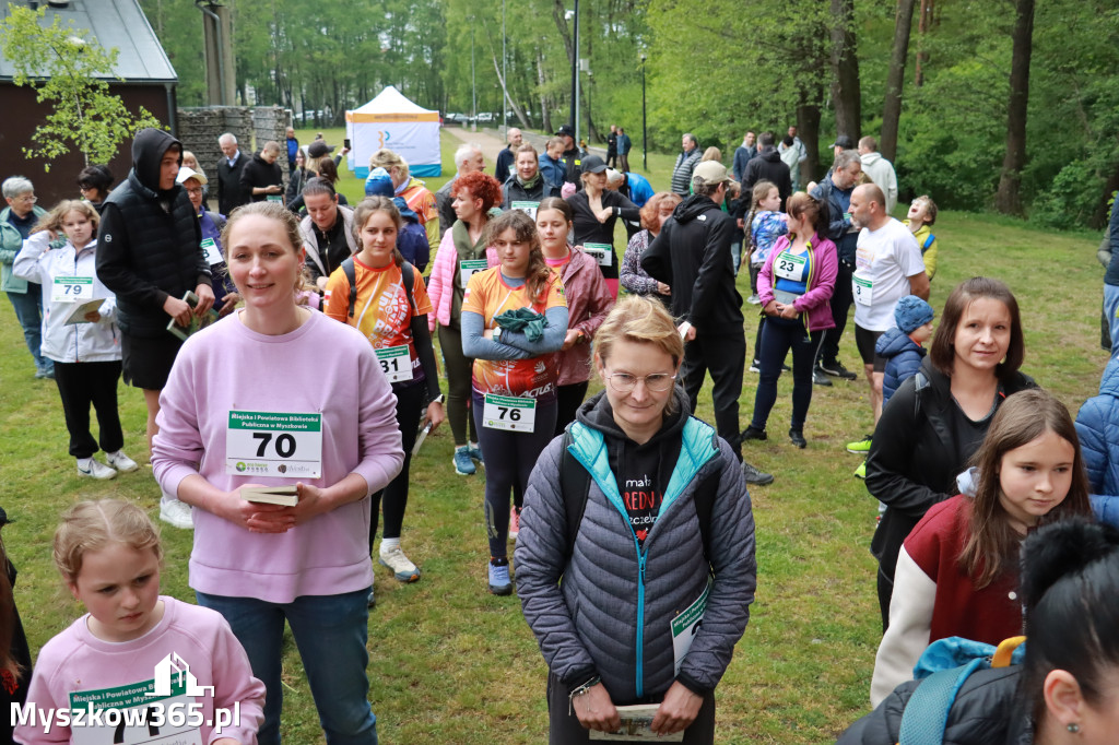 Fotorelacja: VII Familijny Bieg z Książką w Myszkowie